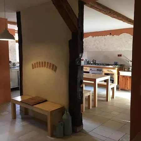 Haus Der Erwachenden Erde