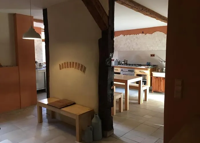 Haus Der Erwachenden Erde