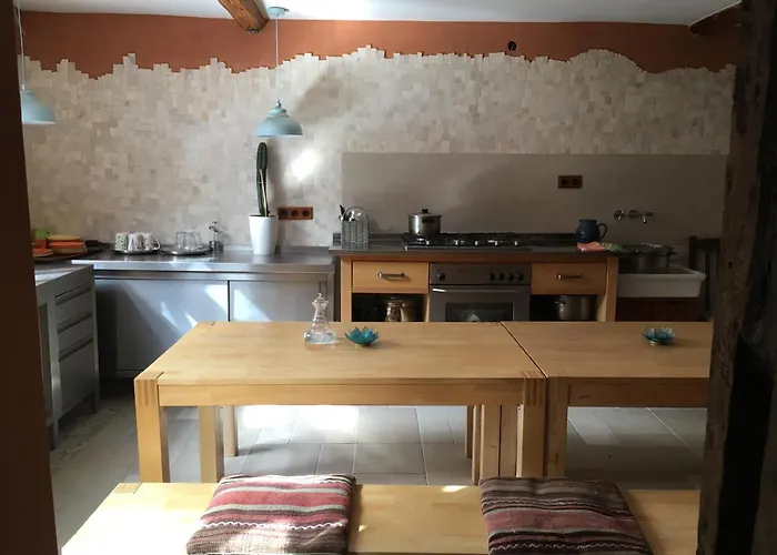 Haus Der Erwachenden Erde